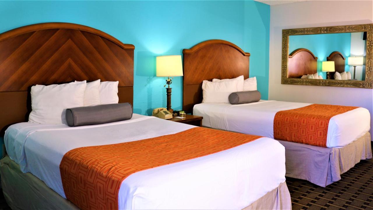 Howard Johnson By Wyndham Lake Front Park Кисими Екстериор снимка