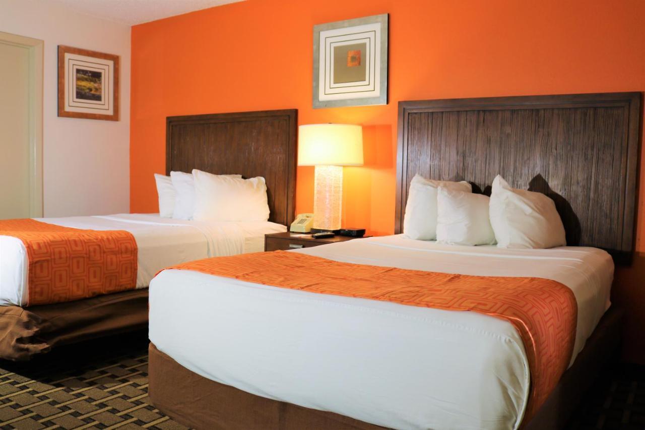 Howard Johnson By Wyndham Lake Front Park Кисими Екстериор снимка