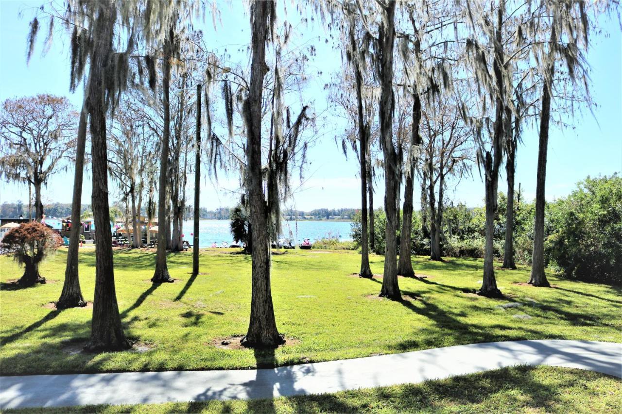 Howard Johnson By Wyndham Lake Front Park Кисими Екстериор снимка