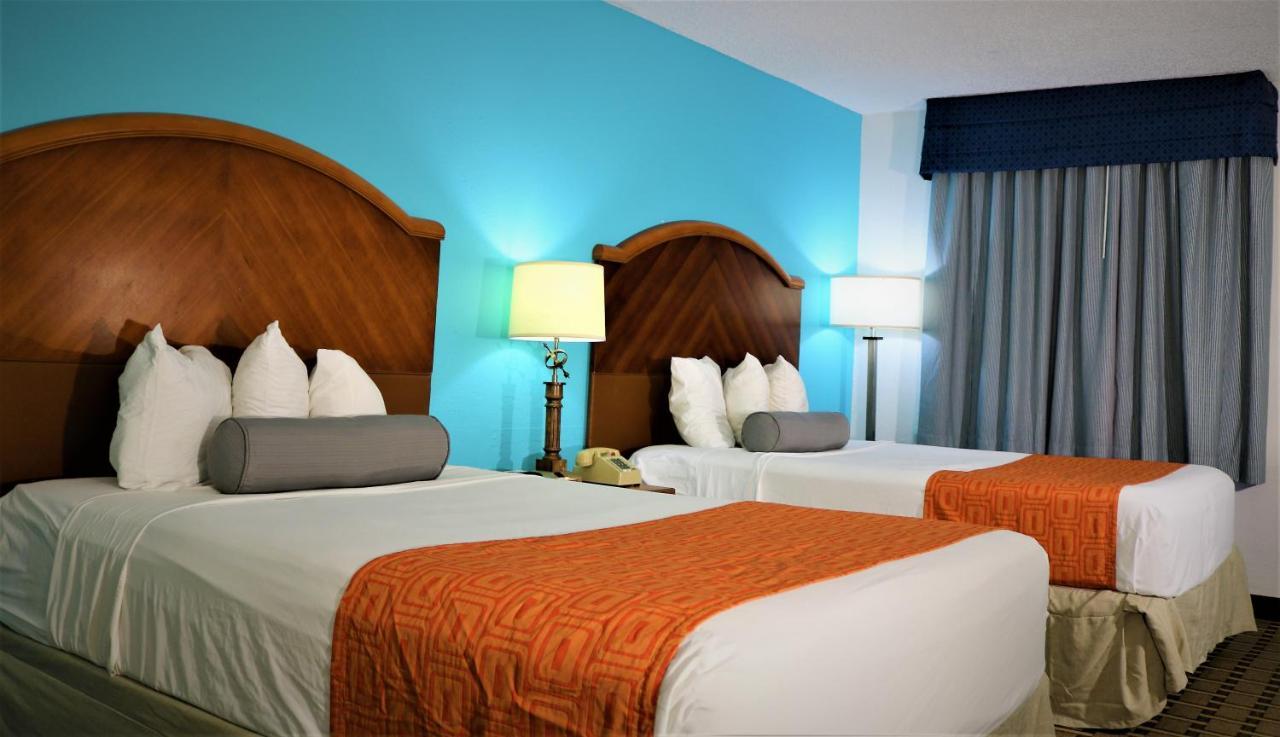 Howard Johnson By Wyndham Lake Front Park Кисими Екстериор снимка