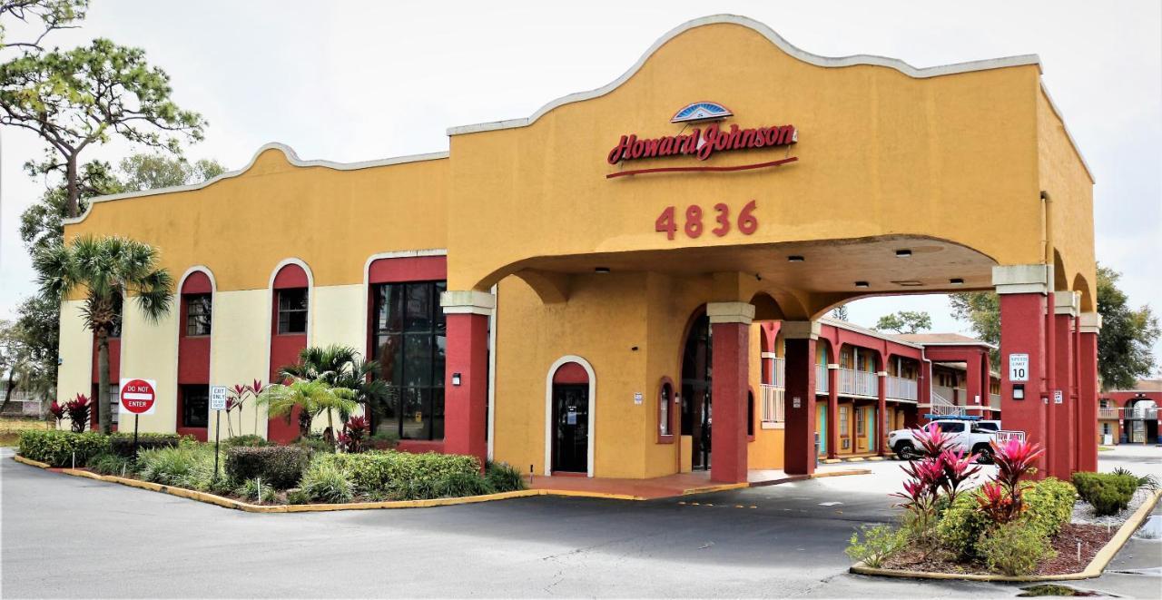 Howard Johnson By Wyndham Lake Front Park Кисими Екстериор снимка